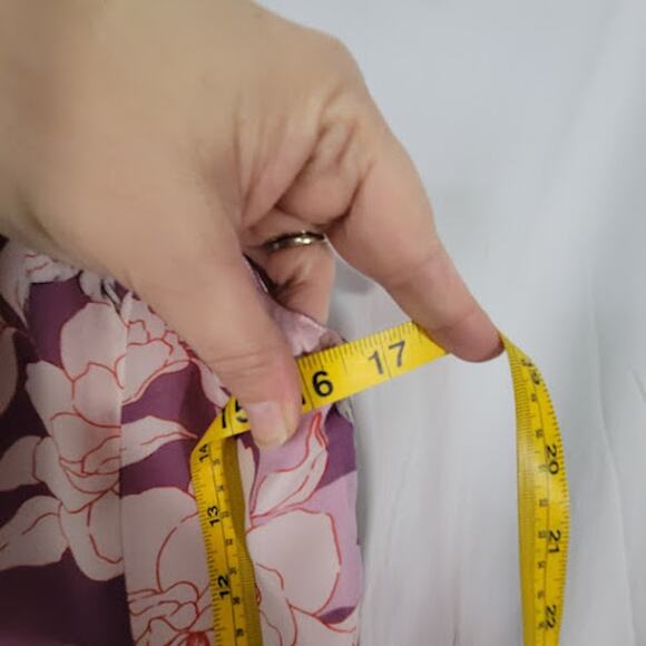 Badgley Mischka- NWT- Hi low Dress- size 2 - Picture 8 of 9